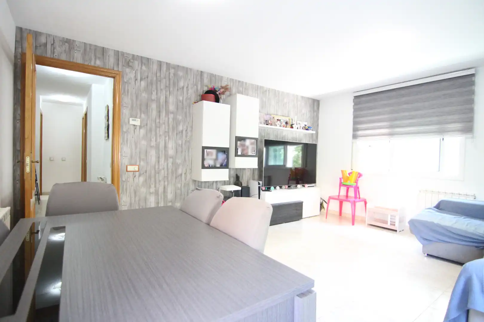 Wohnzimmer von Wohnung zum Verkauf in Olesa de Montserrat mit Klimaanlage, Heizung und Ofen