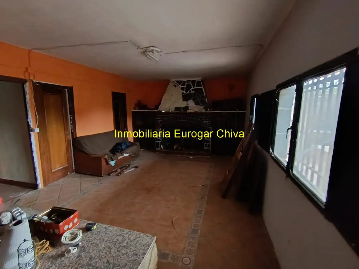 Living room of Country homes for sale in Chiva  with Terrace