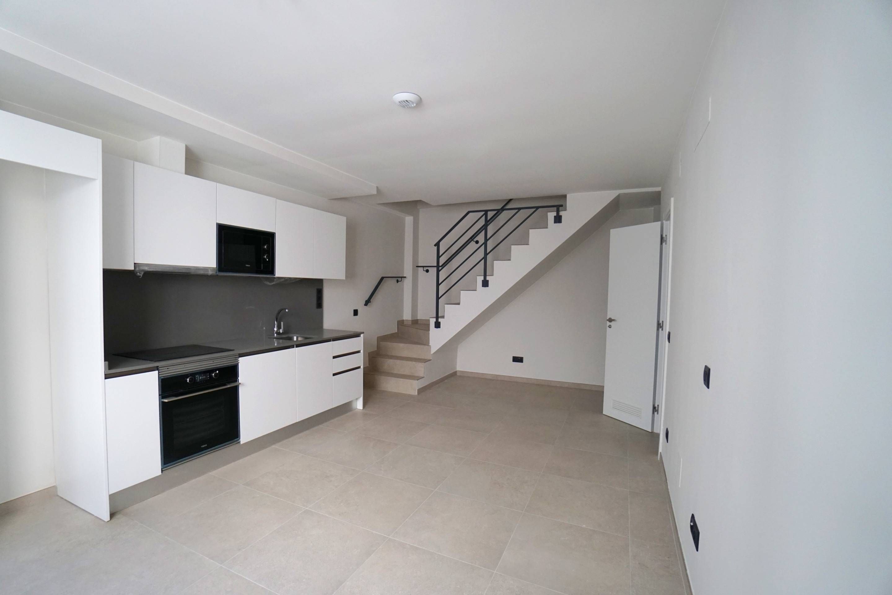 Kitchen of Duplex for sale in Las Palmas de Gran Canaria  with Storage room