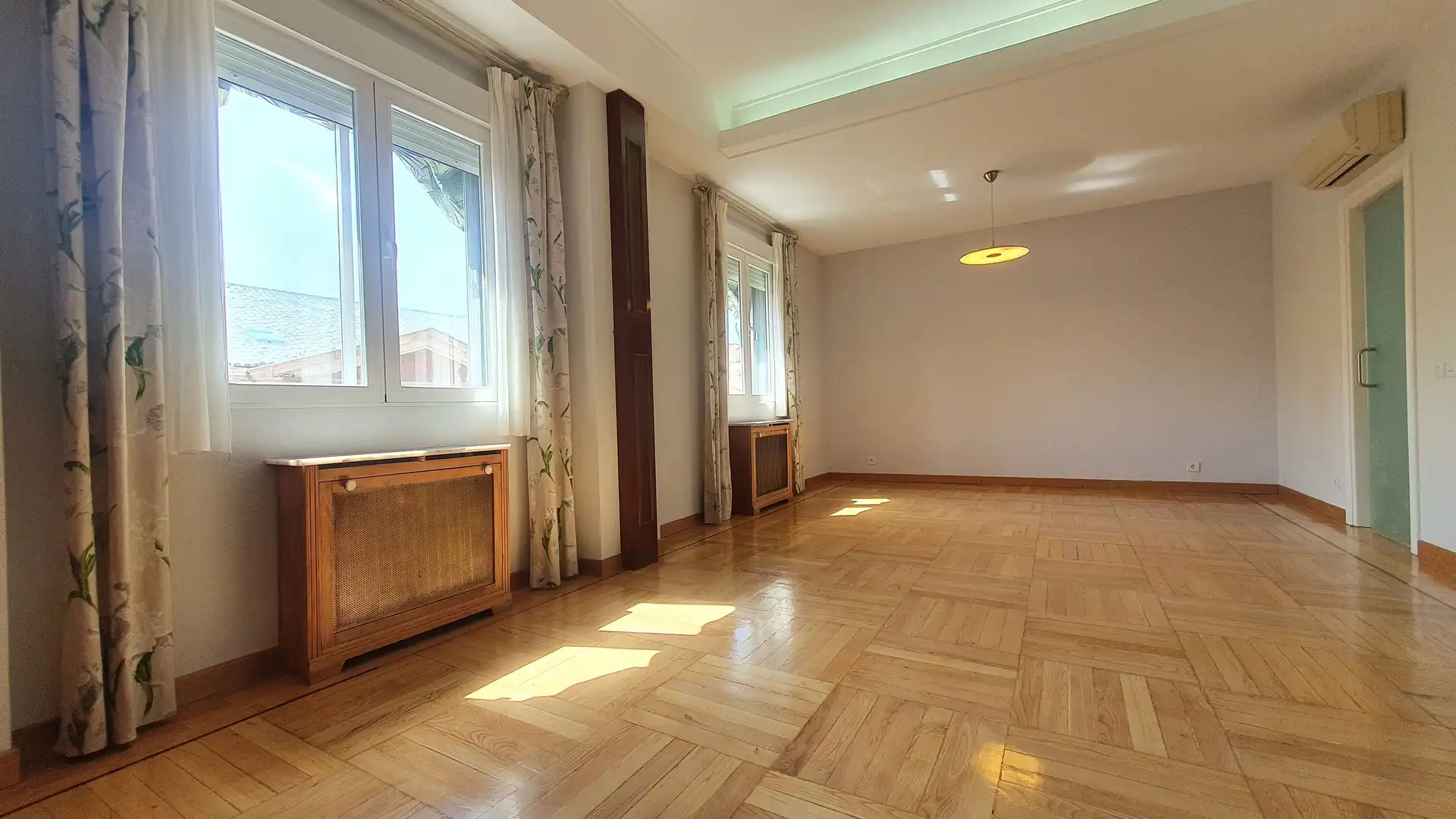Flat for rent in Calle de San Bernardo, Universidad - Malasaña