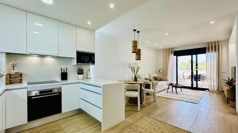 Foto 2 de Apartamento de alquiler en Calle Cuba de, 19, Balcón de Finestrat - Terra Marina, Finestrat