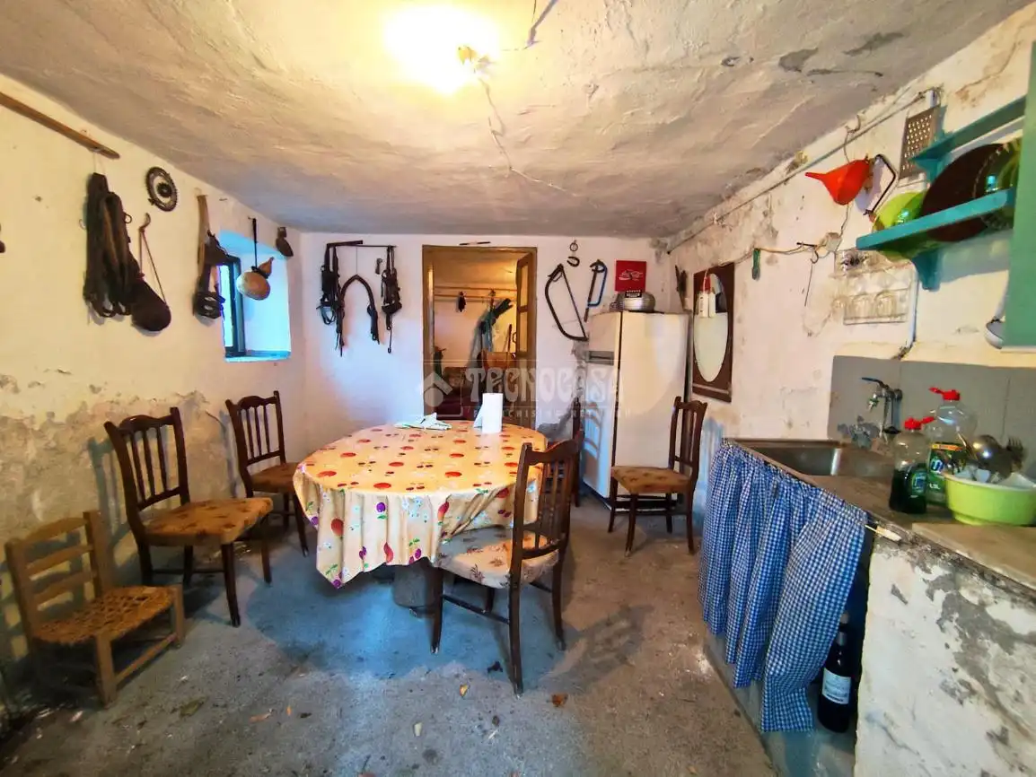Casa adosada en venda en Los Guájares amb Terrassa