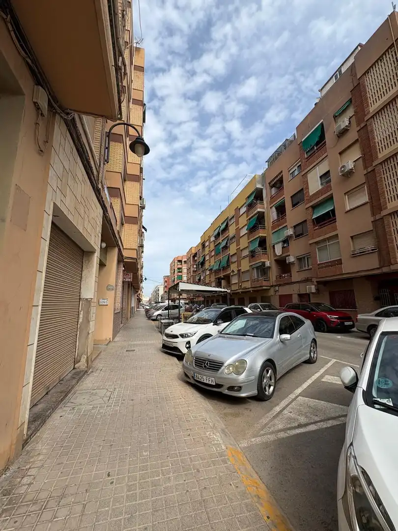 Vista exterior de Local de alquiler en Massamagrell, Valencia