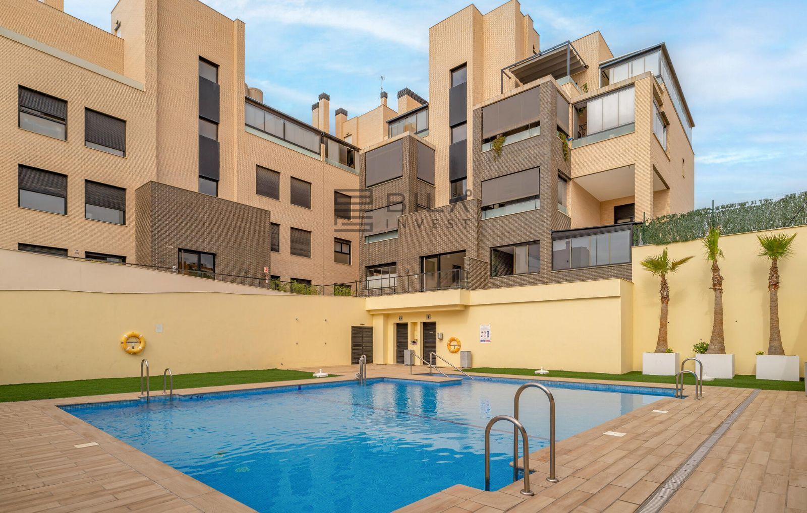 Piscina de Piso en venta en Torremolinos con Aire acondicionado, Terraza y Trastero