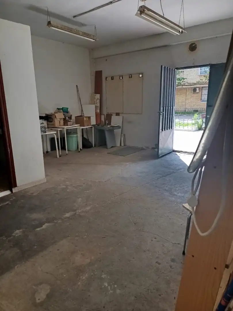 Local en venta en Parla