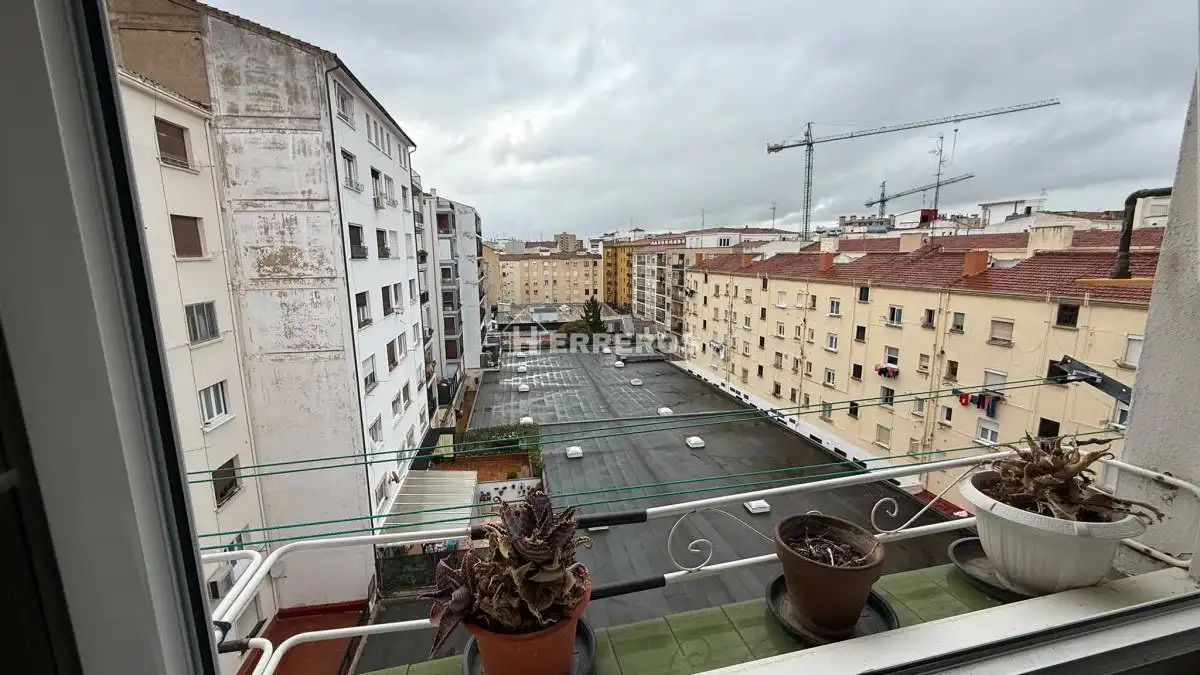 Piso con terraza en venta en juan xxiii, imagen 3