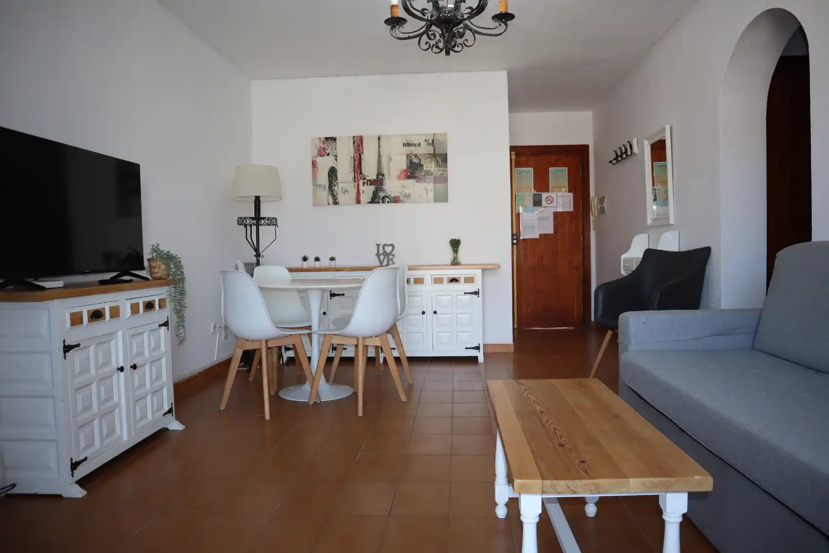 Terraced house with pool to rent in Calle Lambda, imagen 6
