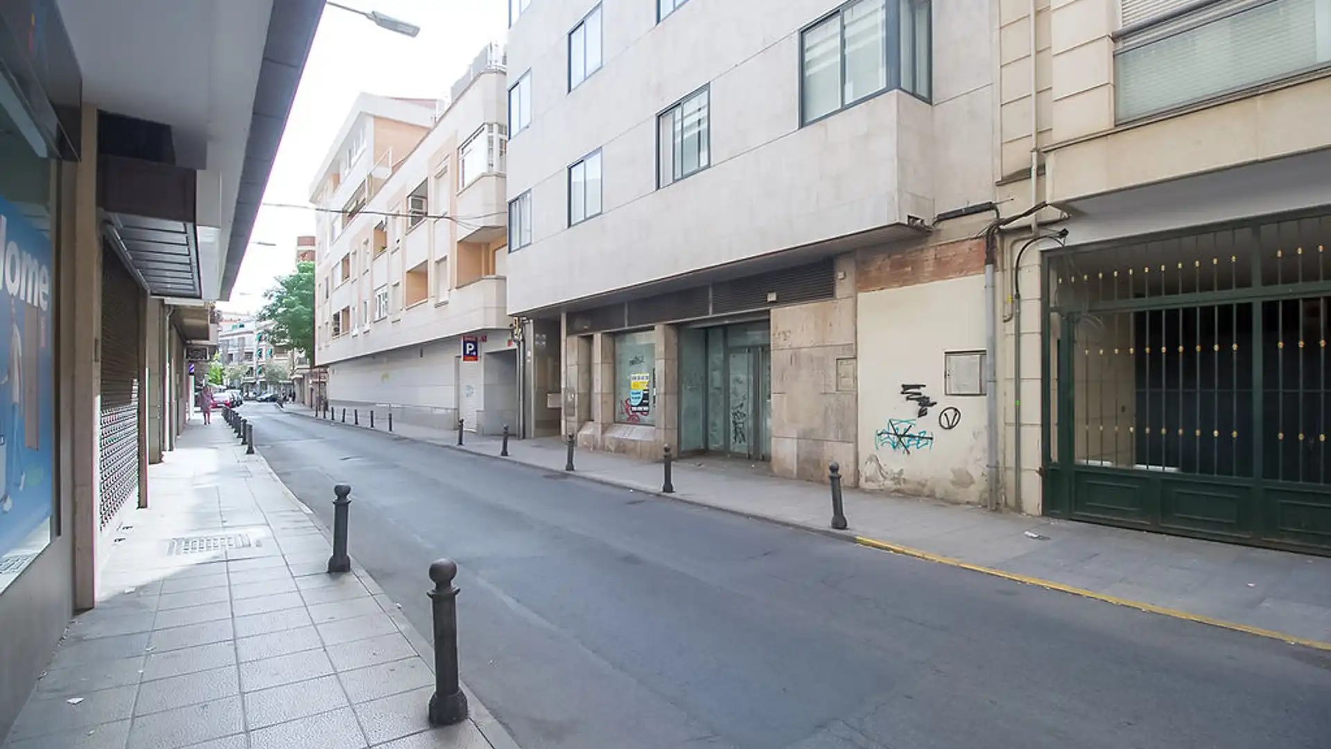 Vista exterior de Local en venta en Ciudad Real Capital