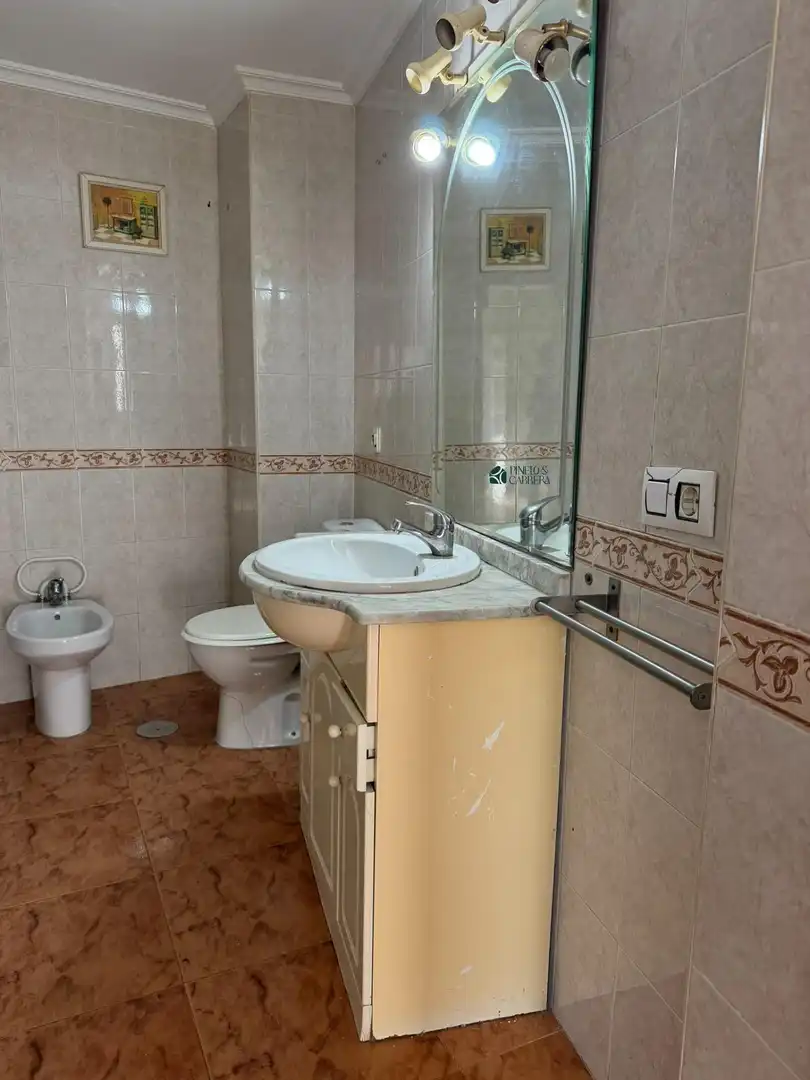 Bany de Pis en venda en La Rinconada