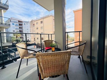 Appartamento con piscina in vendita a Carrer del Besòs