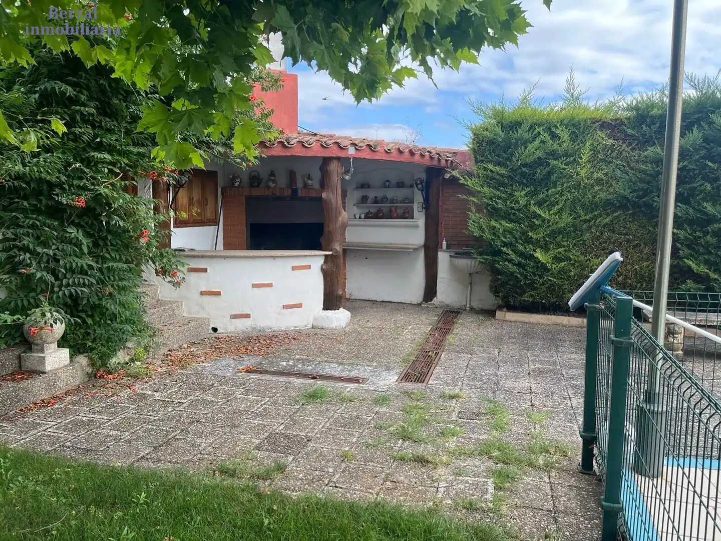 Jardí de Casa o xalet en venda en Nalda amb Jardí privat, Terrassa i Traster