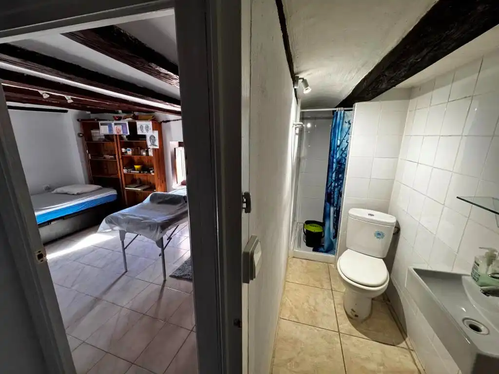 Casa adosada en venta en Calle de los Serranos de Aparicio, 11, Cretas