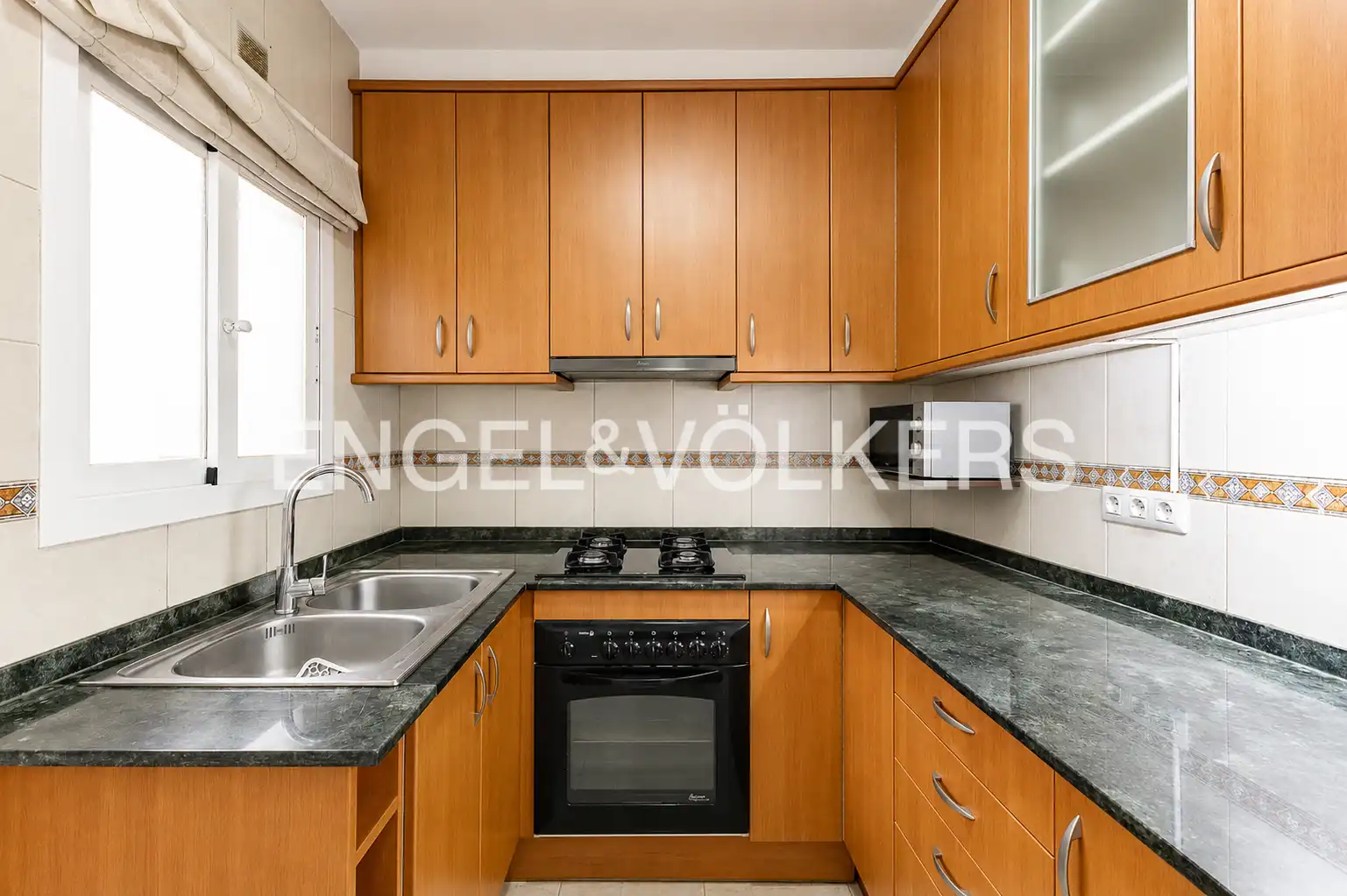 Kitchen of Flat for sale in Tordera  with Air Conditioner, Heating and Balcony