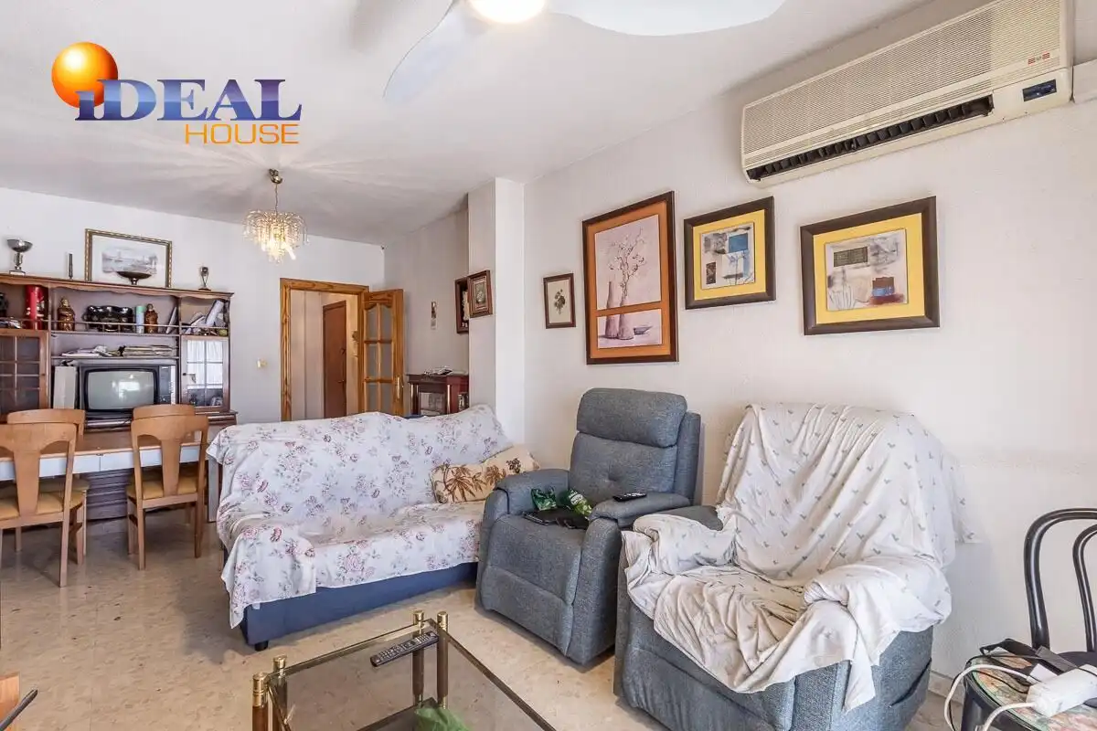Flat with terrace for sale in Avenida JUAN PABLO II, imagen 6