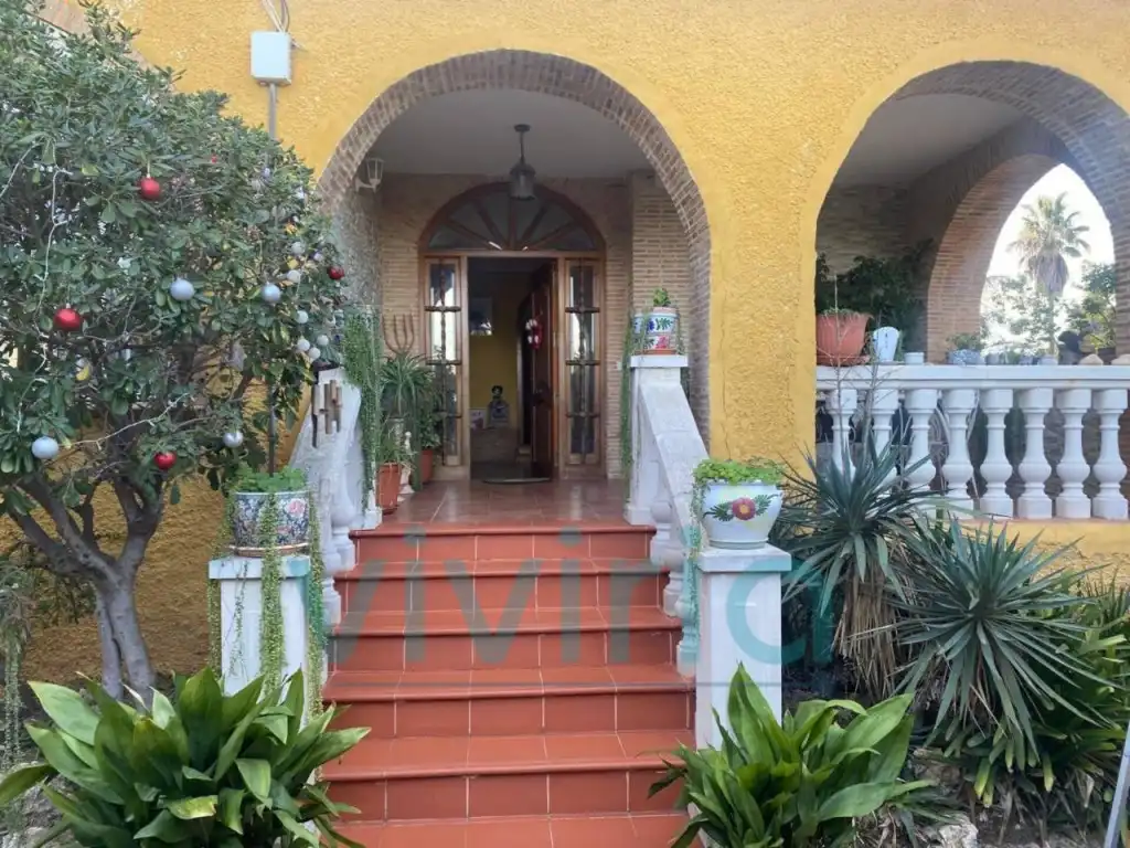 Villa zum Verkauf in Carrer la Lluna, imagen 2