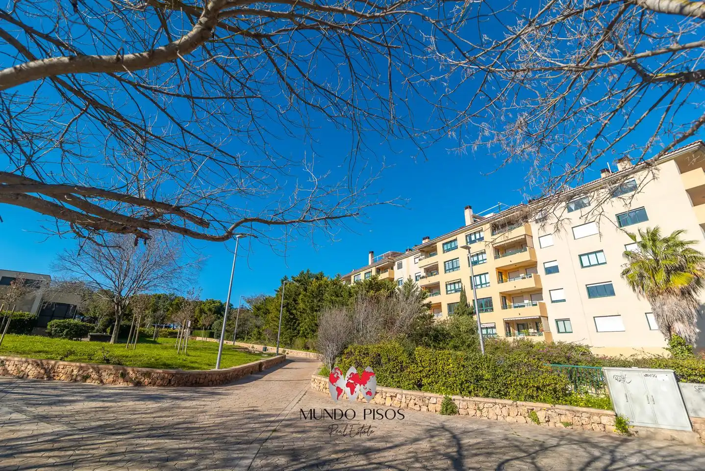 Bajo con terraza en venta en calle de Juan Gris, imagen 30