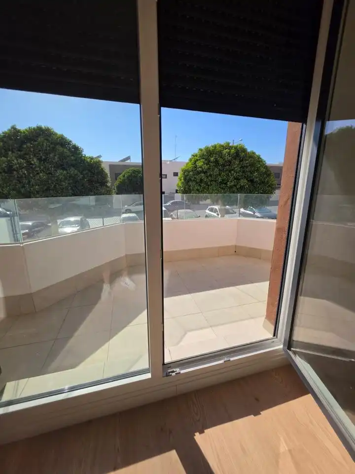 Terrasse von Wohnung zur Miete in Dos Hermanas mit Klimaanlage, Terrasse und Gemeinschaftspool