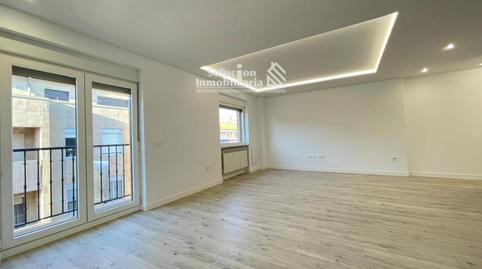 Photo 4 of Flat for sale in Jose Manuel de Villena, 7-13, Carmelitas, Salamanca Capital