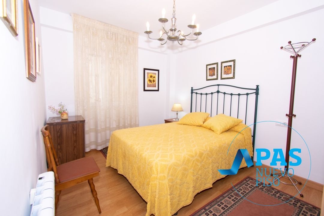 Bedroom of Flat for sale in Camargo  with Heating, Terrace and Furnished