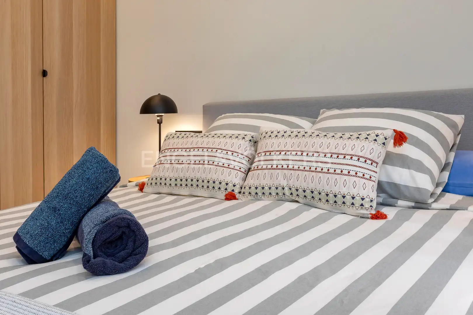 Habitación de Piso en venta en Barcelona con Aire acondicionado, Calefacción y Balcón