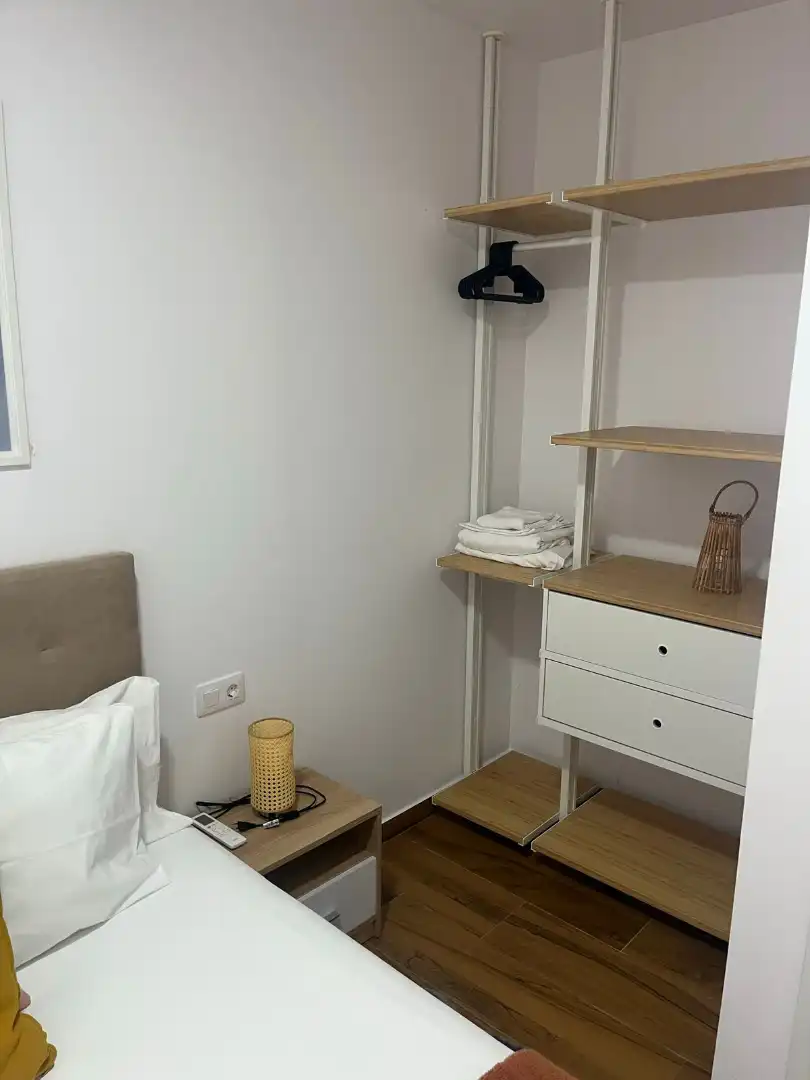 Dormitori de Apartament en venda en Adeje amb Moblat