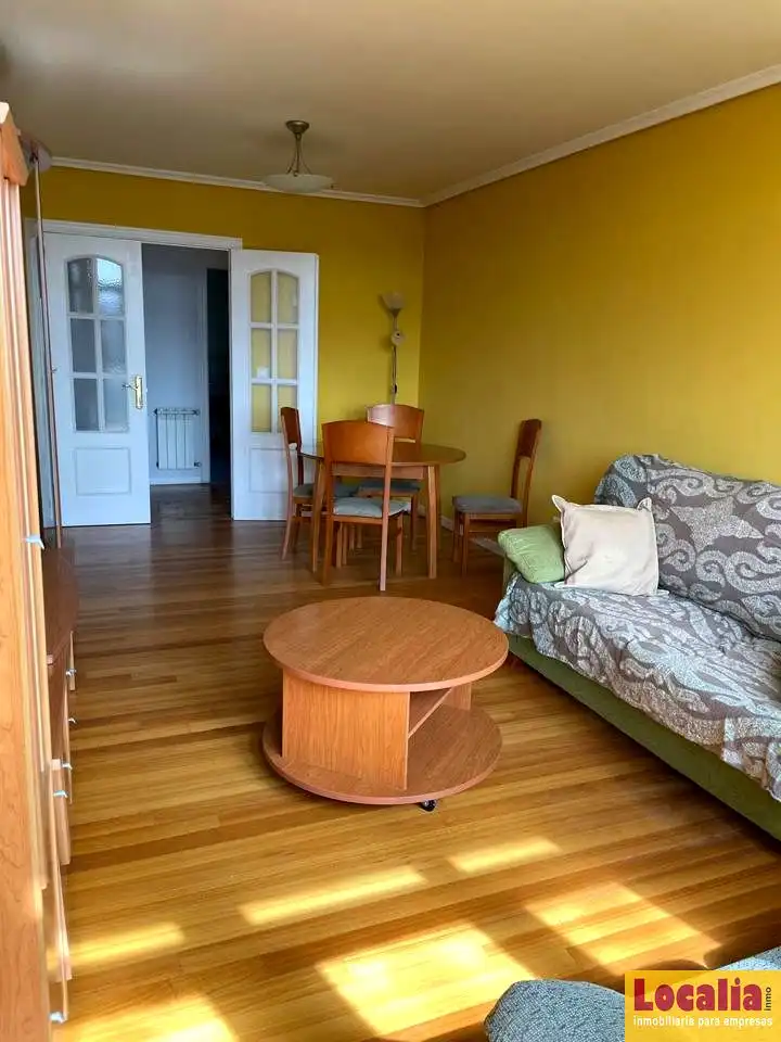 Comedor de Piso en venta en Santander con Calefacción, Trastero y Amueblado