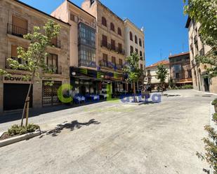 Vista exterior de Pis de lloguer en Salamanca Capital amb Calefacció, Parquet i Moblat