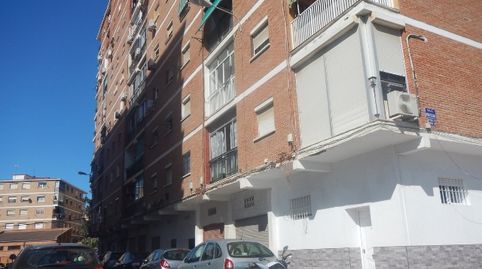 Foto 2 de Piso en venta en Parque Victoria Eugenia, Málaga Capital