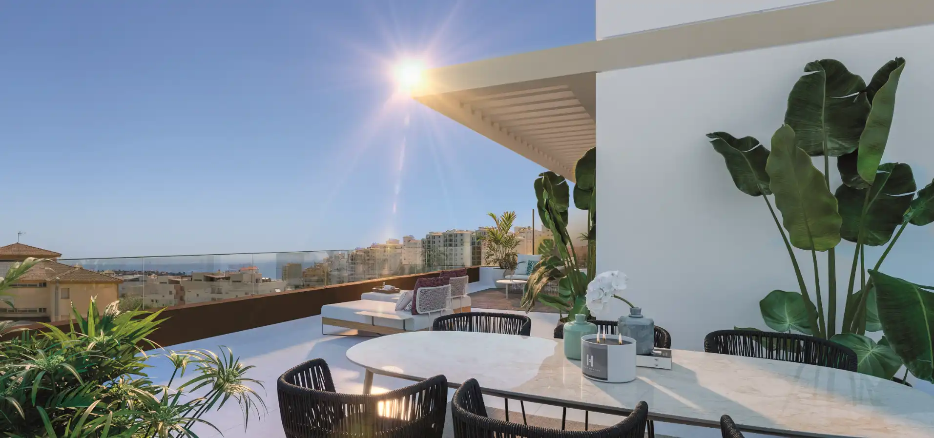 Apartament amb piscina en venda a Estepona Pueblo