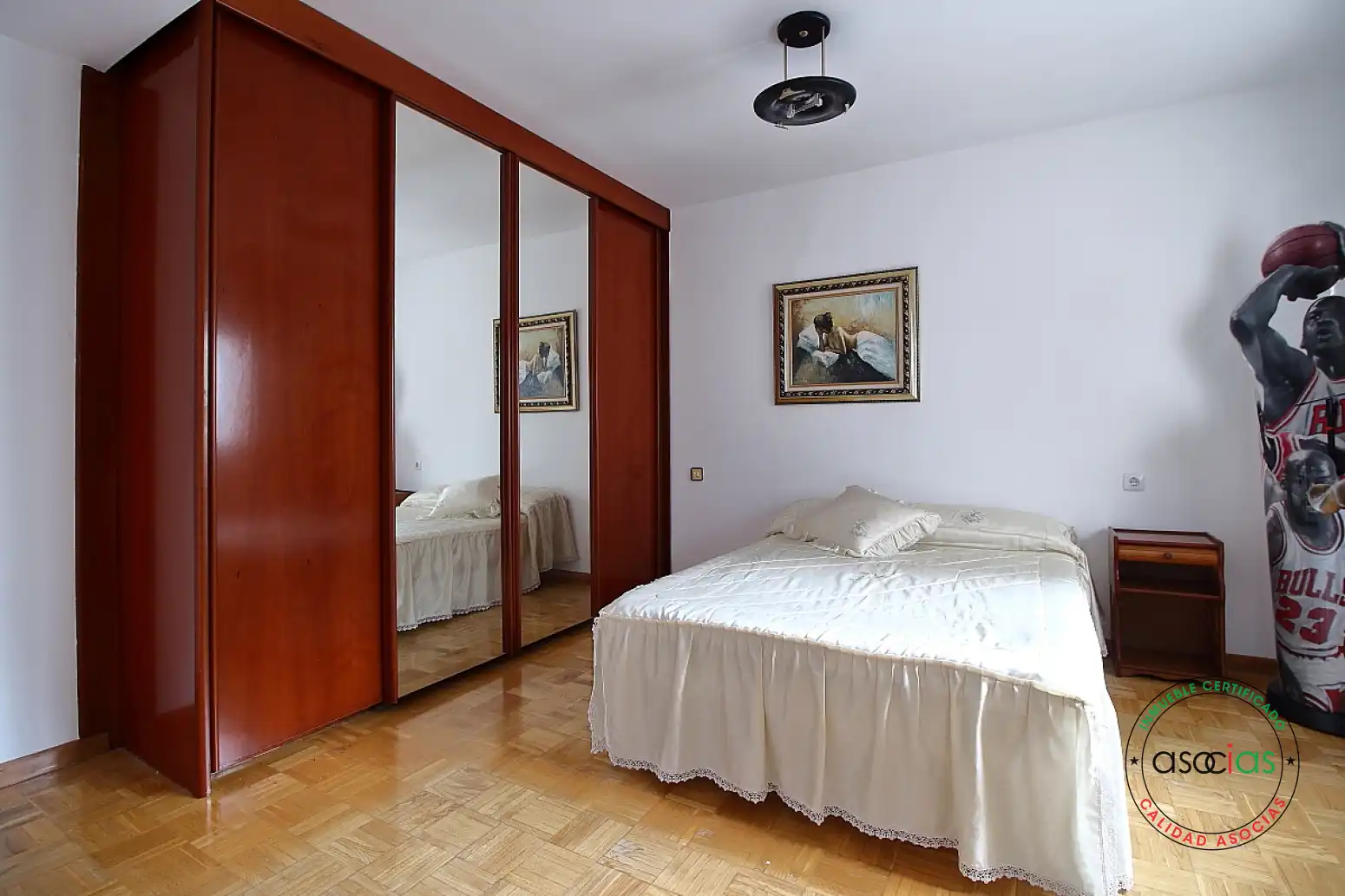 Habitación de Piso en venta en Gijón  con Calefacción y Parquet