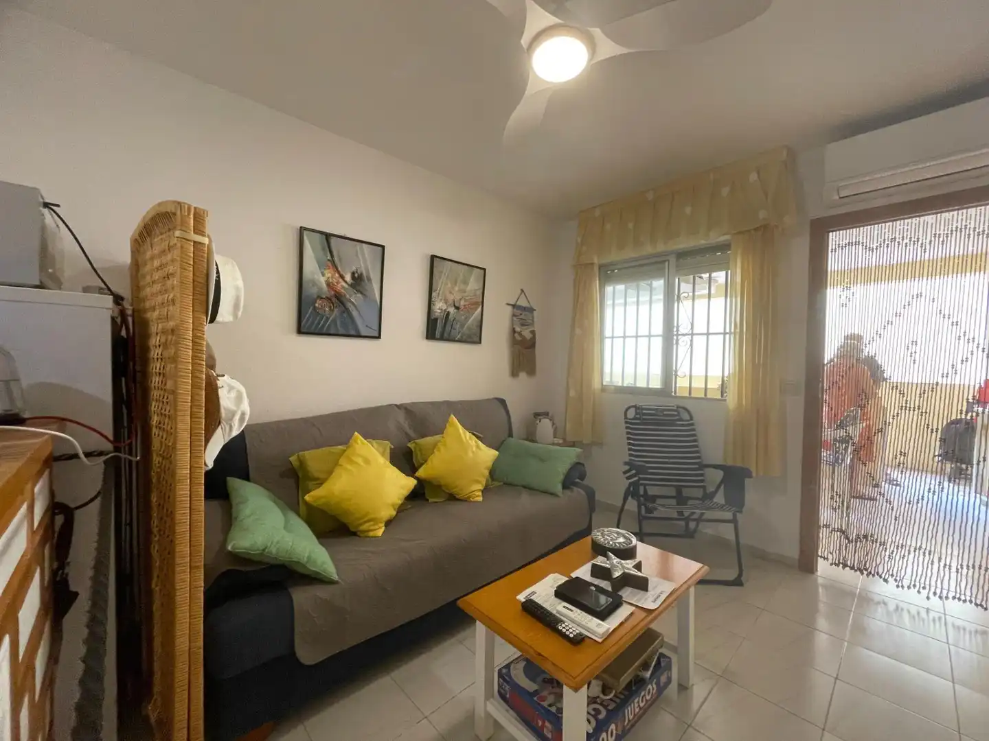 Habitación de Apartamento en venta en Guardamar del Segura con Aire acondicionado y Amueblado