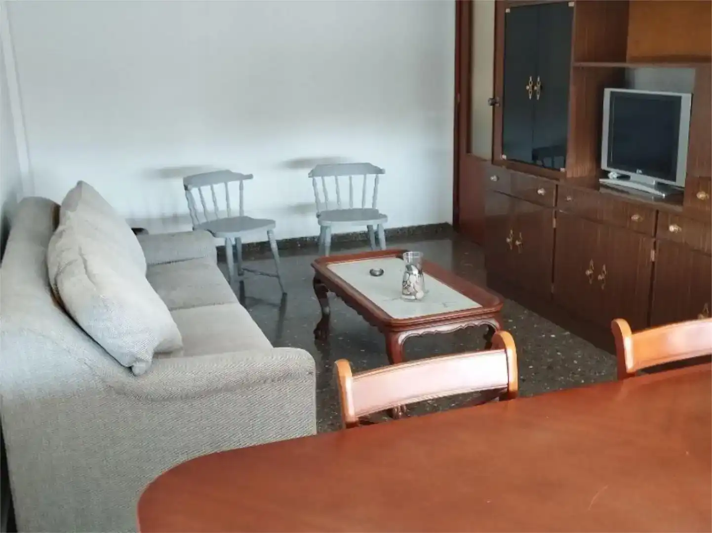Wohnzimmer von Wohnung zur Miete in  Valencia Capital mit Klimaanlage und Balkon
