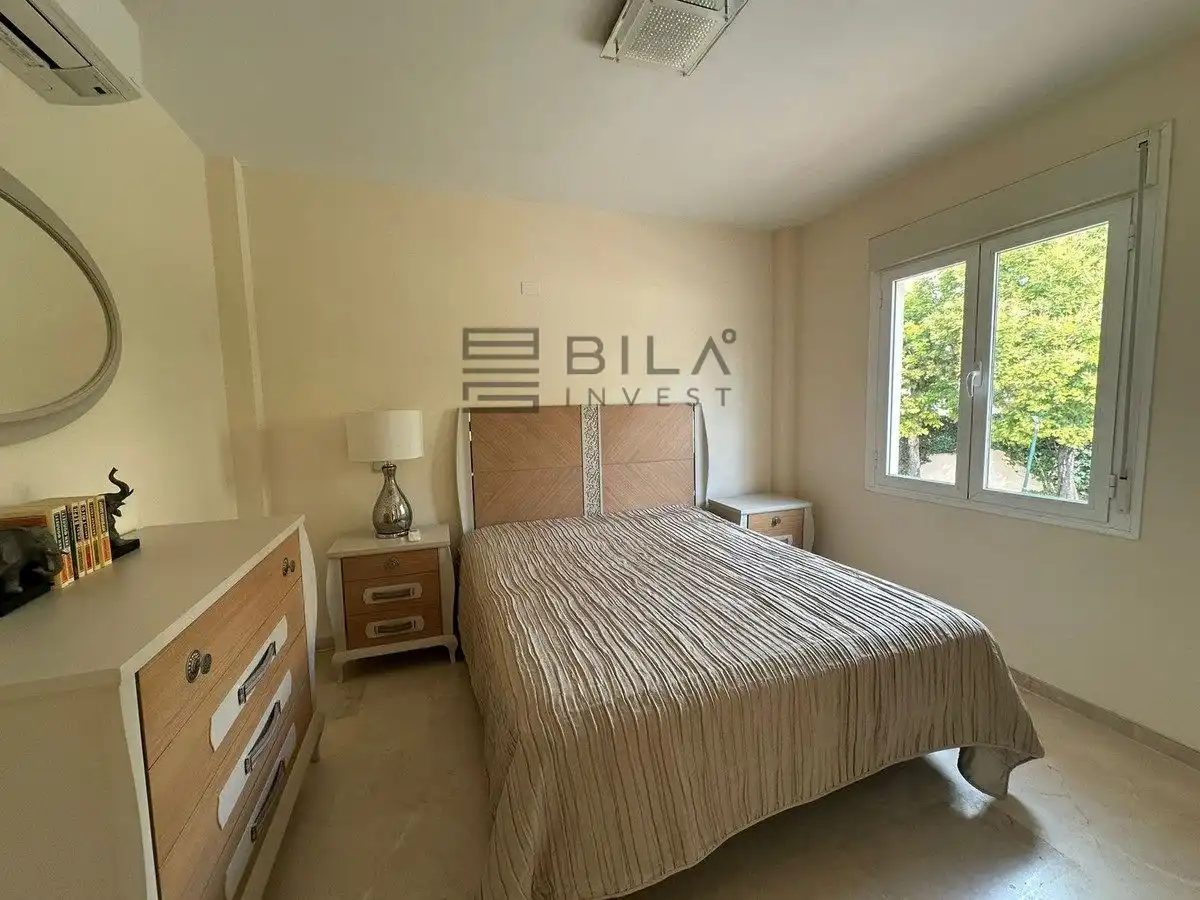 Terraced house with pool for sale in Real de Miraflores, imagen 13