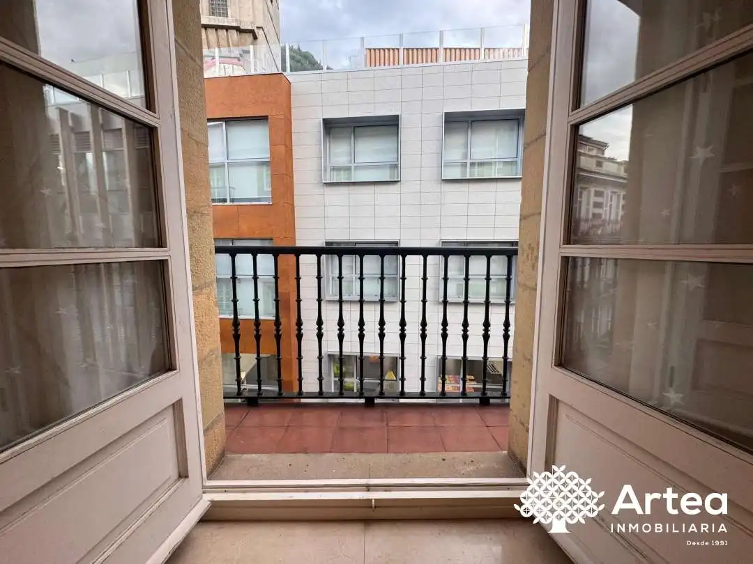 Wohnung zur Miete in Epaltzaren Alargunaren Kalea, Casco Viejo
