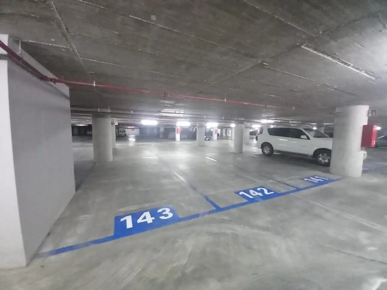Parkplatz zur Miete in Avenida Edificio Tomás Guillén, imagen 5
