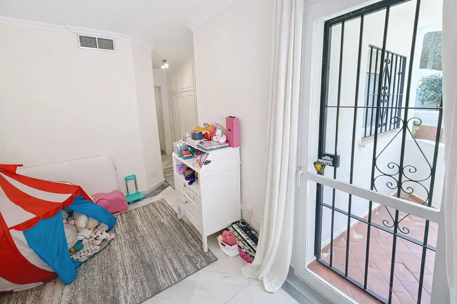Apartments for sale in Mijas  with Private garden, Alarm and Community pool