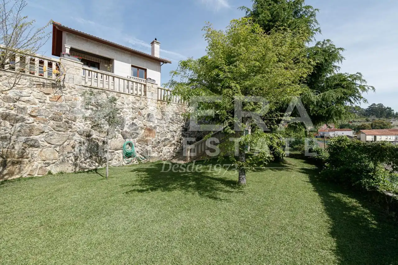 Jardín de Casa o chalet en venta en O Rosal   con Calefacción, Jardín privado y Terraza