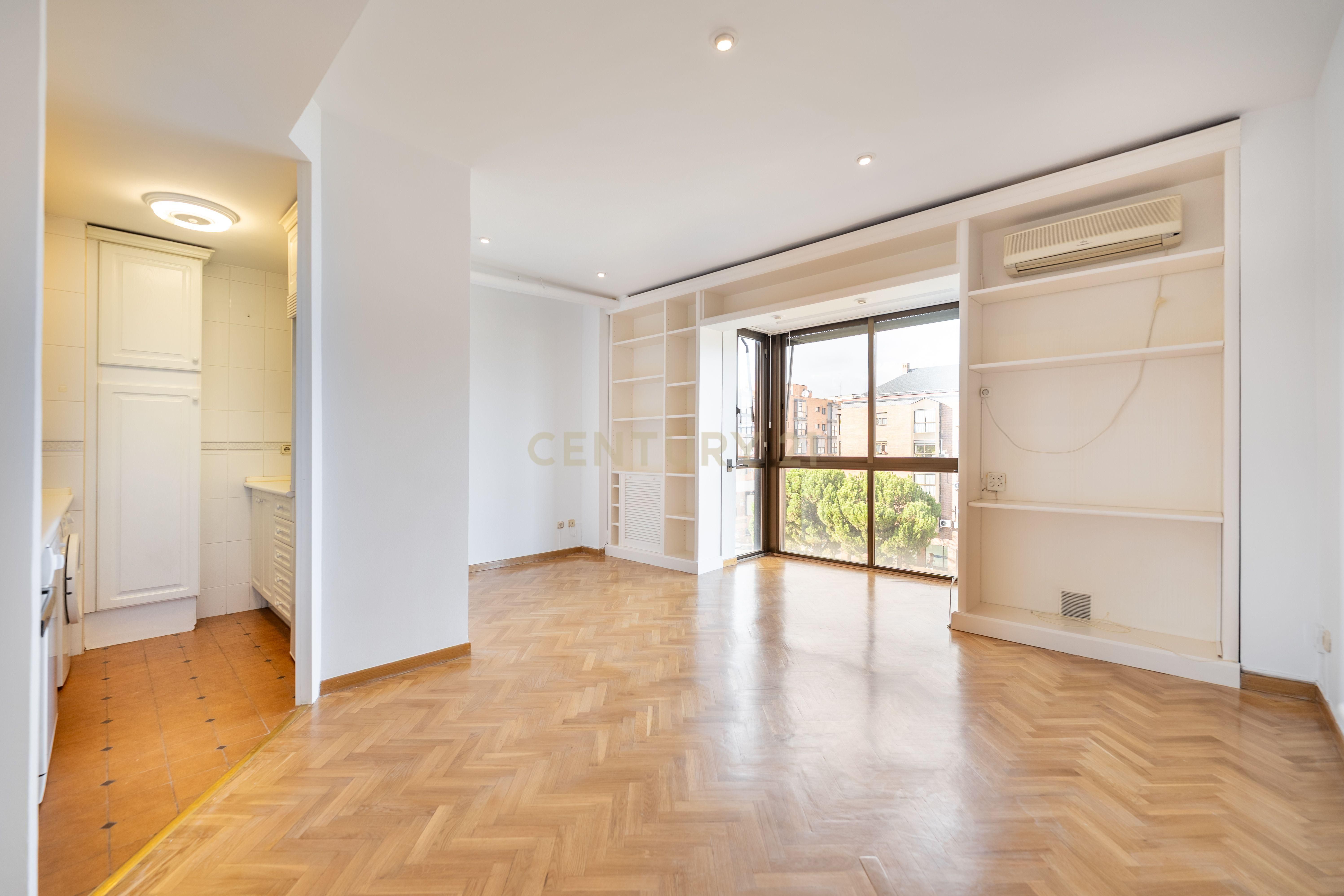 Apartment to rent in AV GRAN VIA DE HORTALEZA 86 MADRID (MADRID), 86, Canillas