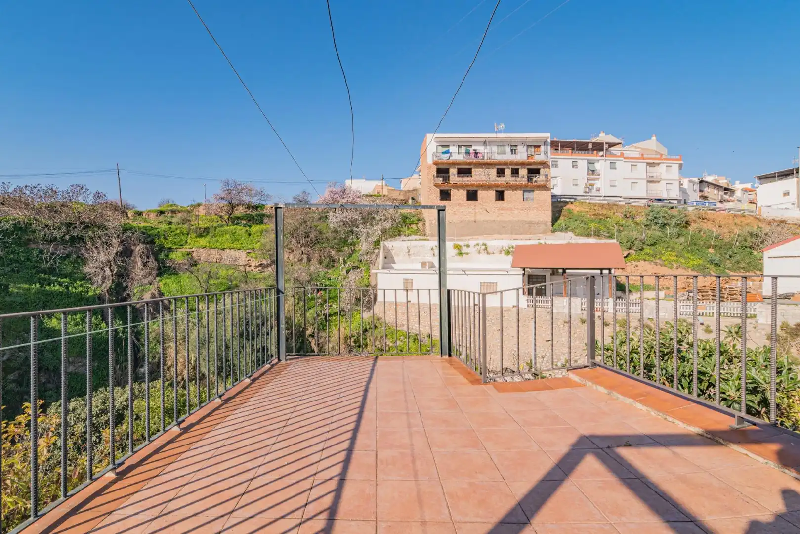 Terrassa de Casa o xalet en venda en Molvízar amb Jardí privat, Terrassa i Traster