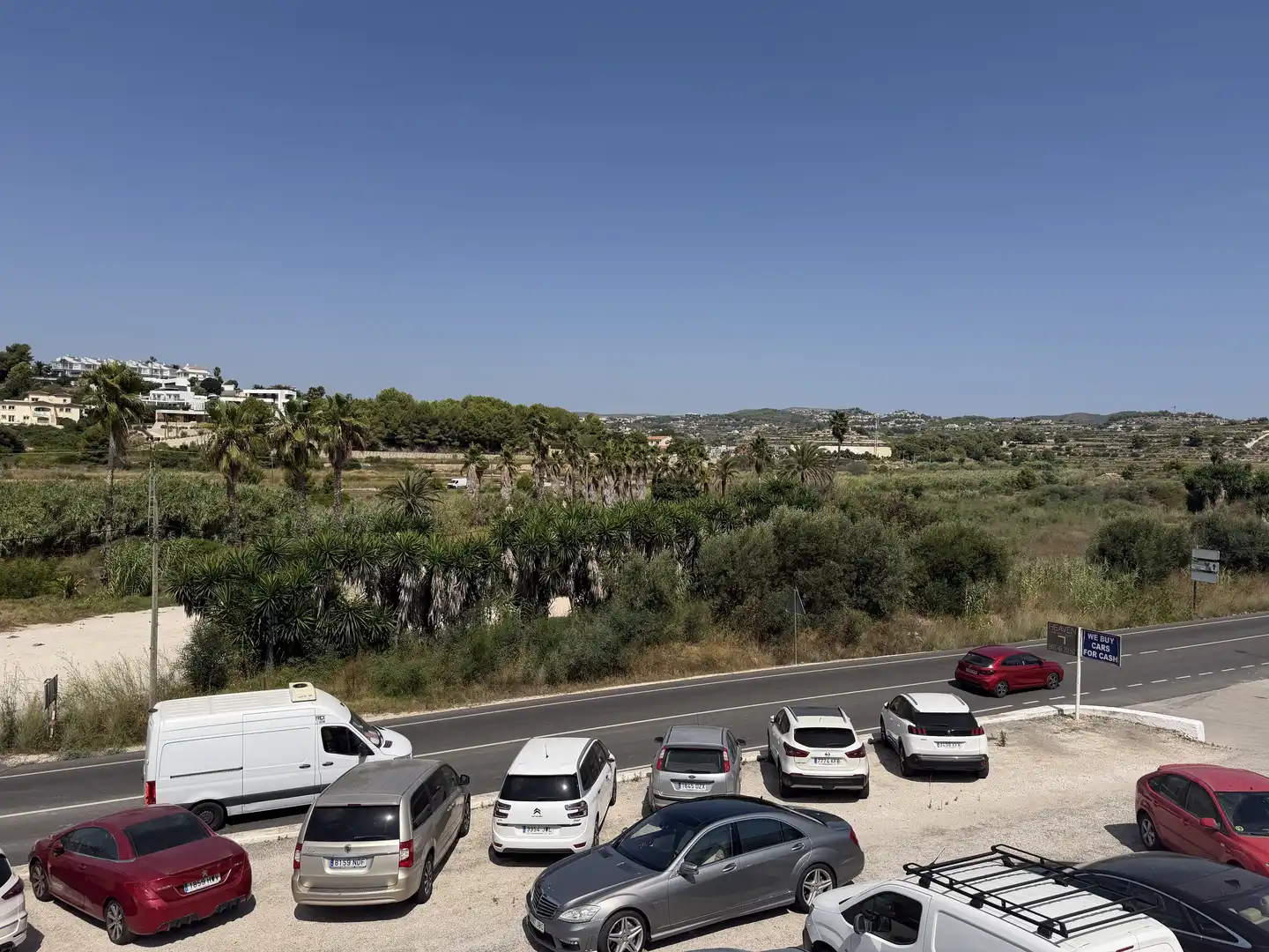 Locale commerciale in vendita a Pinar del Advocat - Cometa