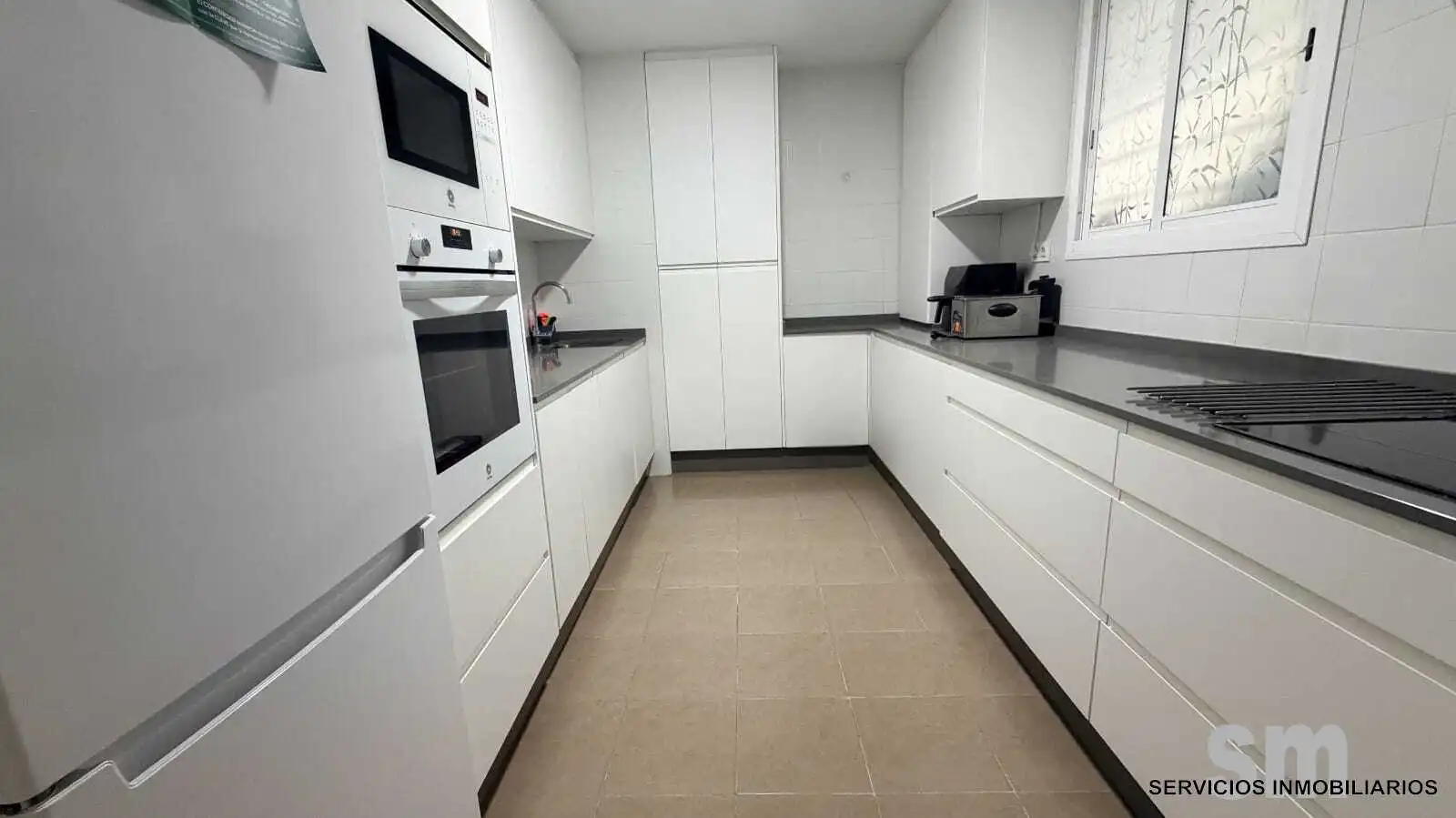 Kitchen of Flat for sale in Ubrique  with Storage room