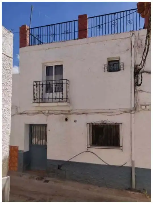 Vista exterior de Casa adosada en venda en Fiñana