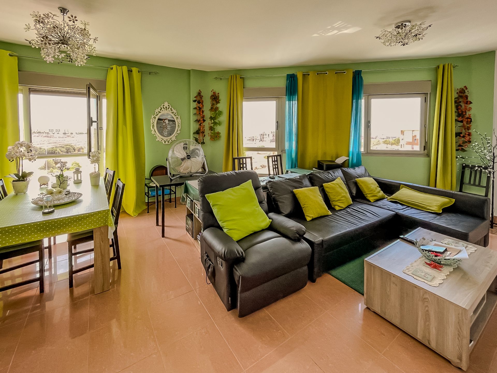 Living room of Flat for sale in Puerto del Rosario  with Furnished, Oven and Washing machine
