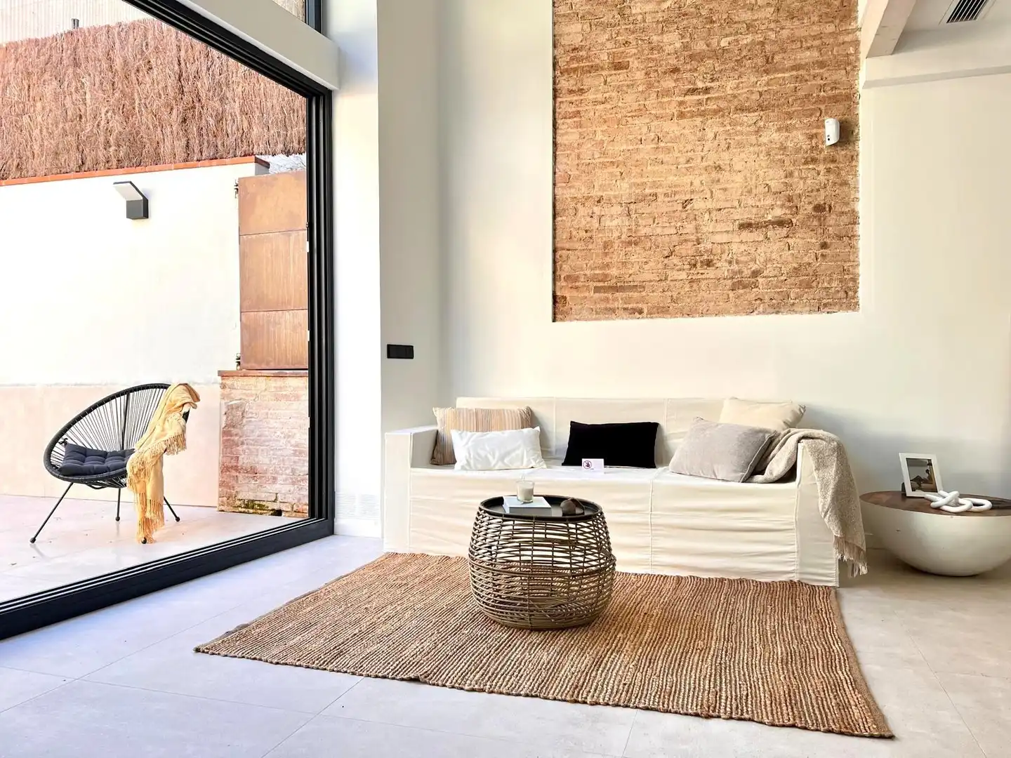 Sala de estar de Casa o chalet en venta en Granollers con Aire acondicionado, Calefacción y Jardín privado