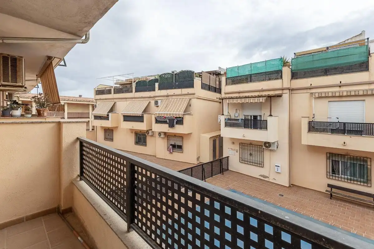 Exterior view of Flat for sale in Aljomahima - Ermita