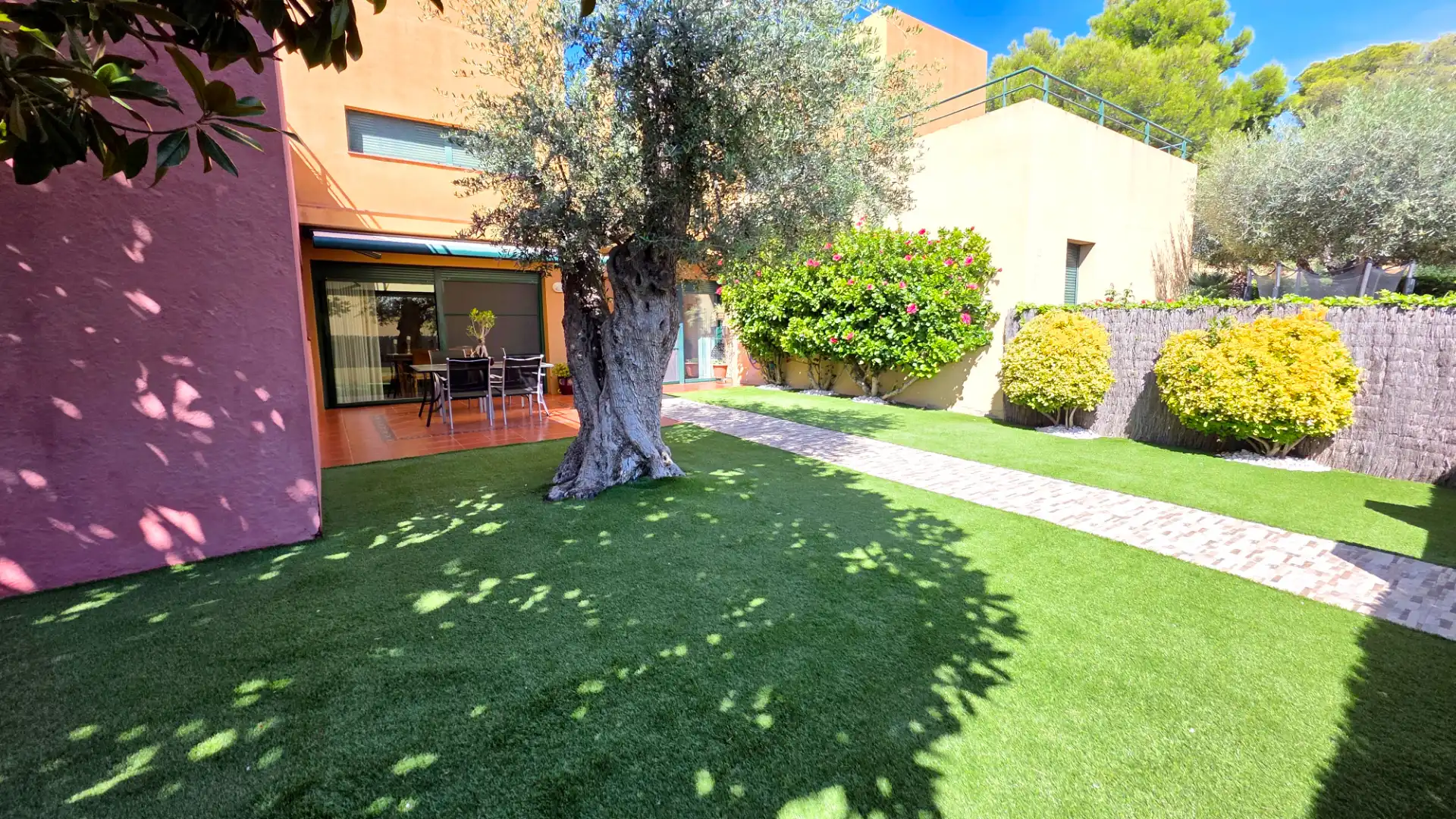 Terraced house with terrace for sale in Passatge de l'Abellarol, imagen 54