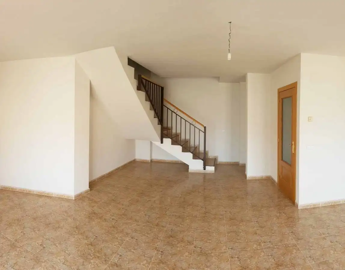 Dúplex de alquiler en Medina de Rioseco con Calefacción y Balcón
