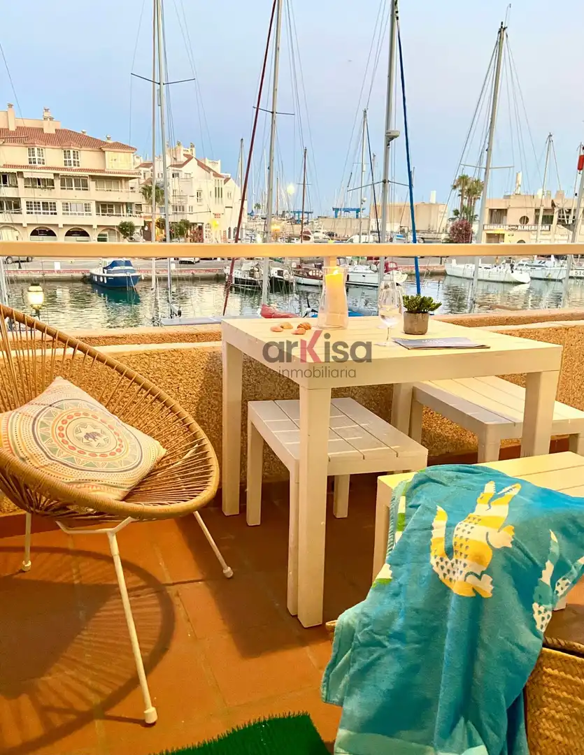 Apartamento de alquiler en Almerimar