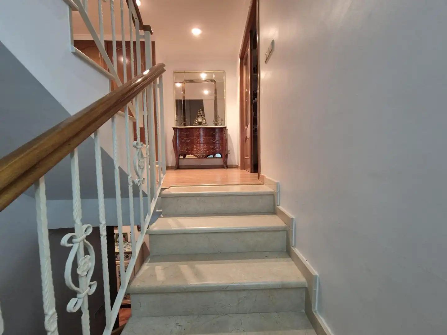 Detached homes for sale in Oliva  with Air Conditioner, Heating and Private garden