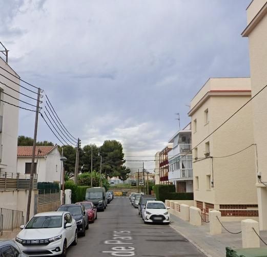 Vista exterior de Planta baixa en venda en Cubelles amb Jardí privat i Terrassa